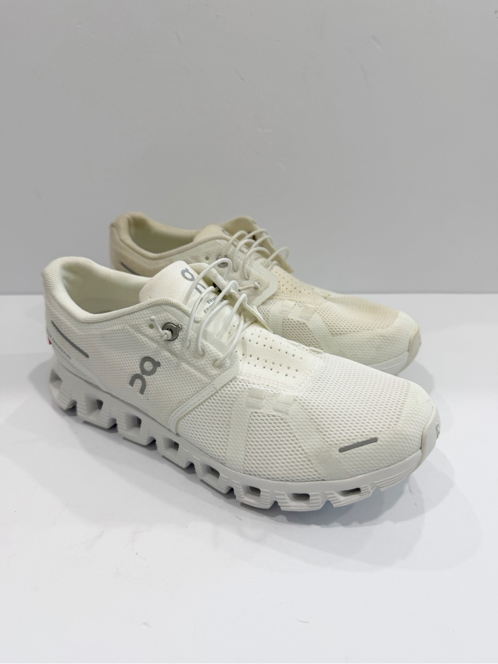 On Running Cloud 5 Women’s Shoes
